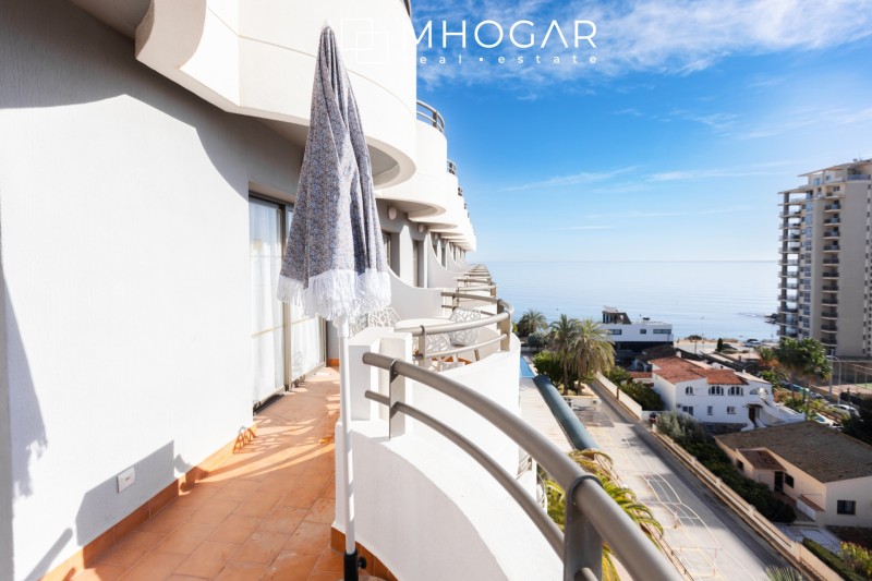 Apartamento con vistas al mar en venta, unicado a tan solo unos pasos de la Cala de La Calalga, Calpe! 